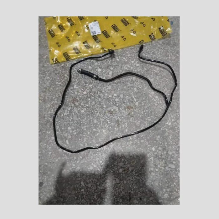 Car Radiator Reservoir Hose for Ford Focus 2.0L 2012-2018 Replace Number BV618K012KF CV6Z-8K012-K b