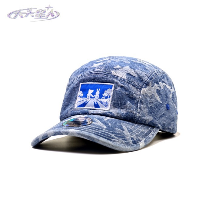 JOON หมวกแก๊ปผ้ายีนส์ลายพรางแจ็คการ์ดสีน้ำเงิน JOON ห้าชิ้นพร้อมปีกหมวกกว้างขึ้นเพื่อแสดงใบหน้า เล็