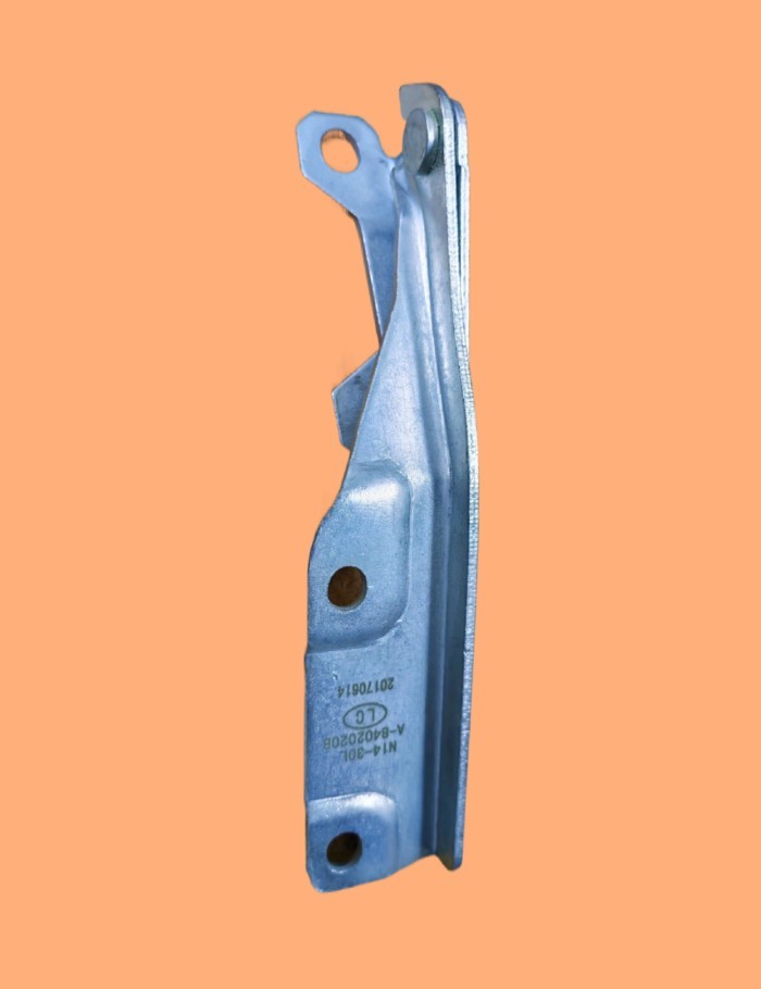 Delica L400 left side bonnet hinge L