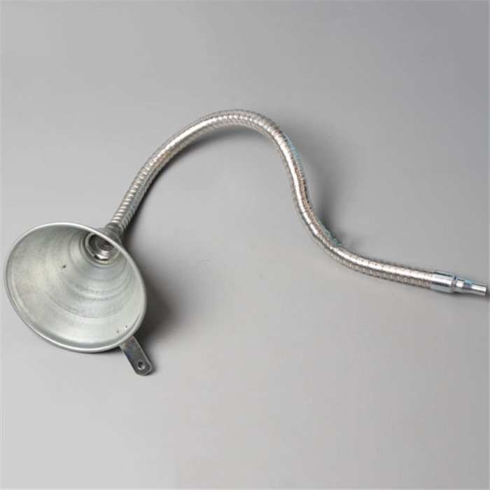 630mm Filter Refueling Funnel Refueling Tools Universal Iron Motorcycle Car Engine Oil Funnel With