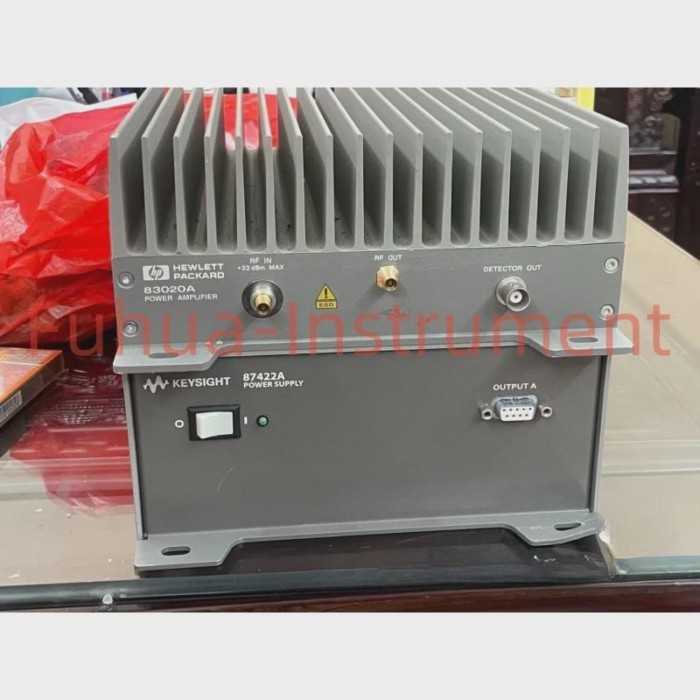 Agilent H-P 83020A & 87422A Microwave System Amplifier 2GHz - 26GHz Used In Good Conditon