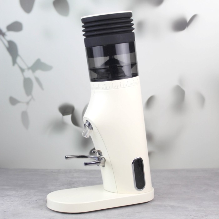 ร้านกาแฟสไตล์เดียวกันเครื่องชงกาแฟ Gmile 9010b 9010c Bean เครื่องบดทําความสะอาด Blasting Bean Bin Bl