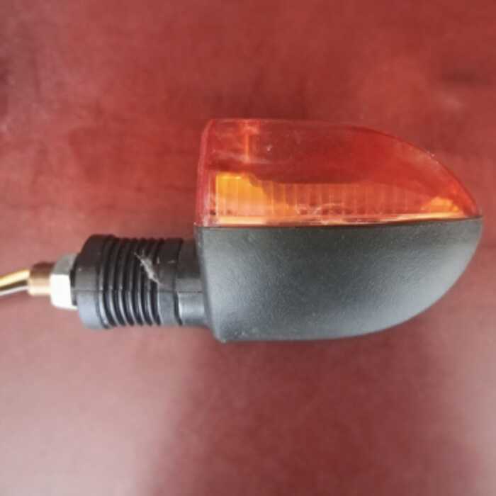 เหมาะสําหรับไฟเลี้ยวกลาง Wuyang BAJAJ