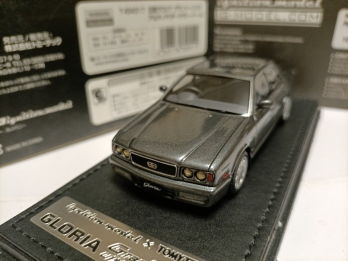 IG 1 43 Nissan Glory รถหรูรุ่น Gloria Y32 GranTurismo Ultima Grey