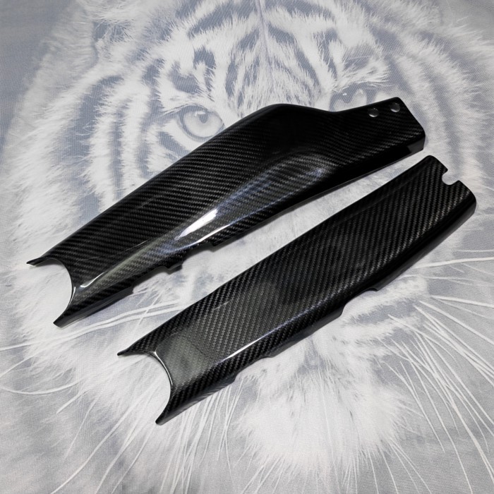 For Kawasaki Z1000 Z1000R 2014-2022 Carbon Fiber Motorcycle Swingarm cover Modified Accessories