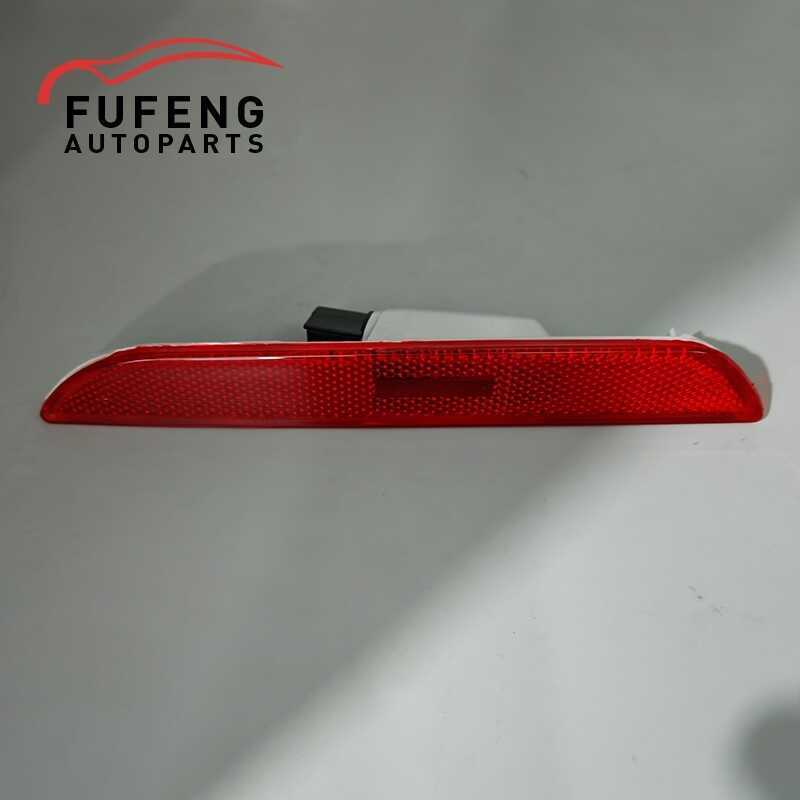 เหมาะสําหรับ 15 Mustang อเมริกันรุ่นด้านหลังกันชนด้านหลังกันชนด้านข้าง Reflector FR3Z15A201A/FR3Z15A