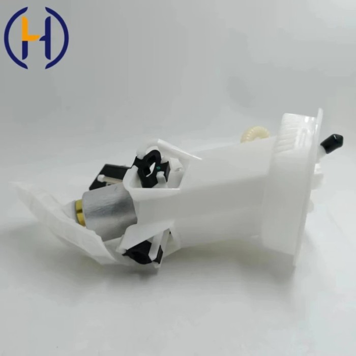 Fuel Pump Assembly OEM: 16141182842 16141182985  228222005001Z 1614118319 E10293M 16141182985 for B
