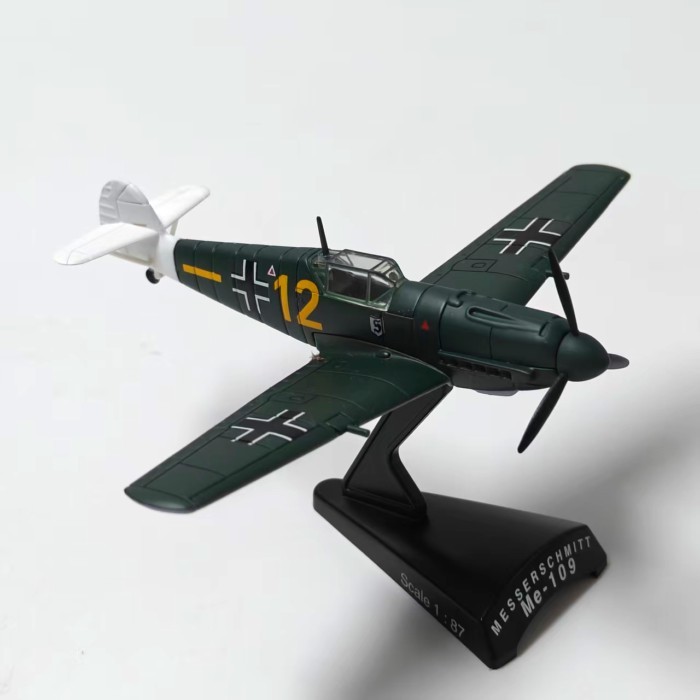 1/100 เยอรมัน Messerschmitt Messerschmitt Me-109 World War II เครื่องบินคอลเลกชันรุ่นเครื่องประดับ