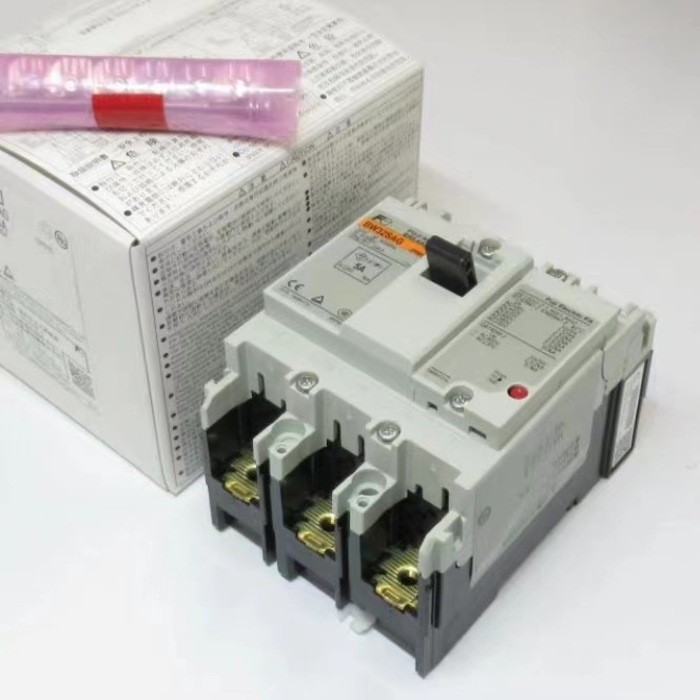 Original Fuji BW32AAG-2P 3P005 010 015 030 32B Circuit Breaker EW32AAG-3P020B