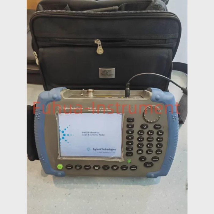 H-P/Keysight/ Agilent N9330B Handheld Cable &Antenna Tester 25 MHz-3 GHz Charger