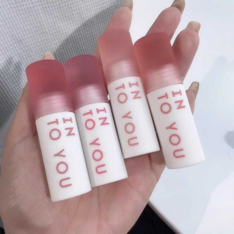 INTO YOU Cloudy Lip Mud Matte Velvet Non-Stick Cup Lip Glaze ลิปสติกนักเรียนราคาถูกหญิง Niche High-A