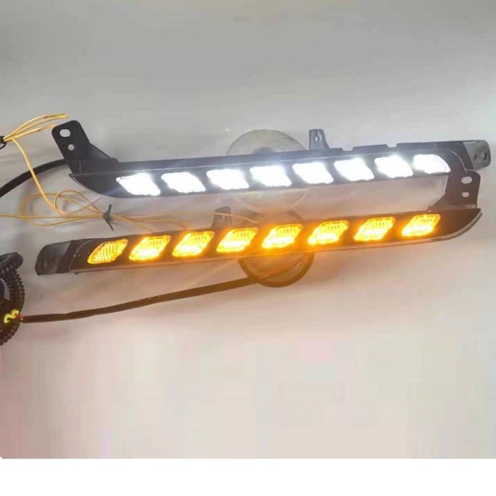 Auto Accessories Led Clearance Turn Signal Lights Fit Fot Toyota Hilux Revo Rocco Space Cab 2021 LE