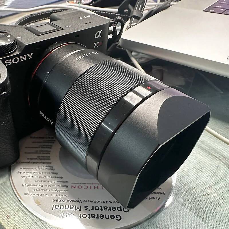 Bayonet Metal Square Lens Hood สําหรับ Sony FE 35mm f/1.8 SEL35F18F เลนส์หมวกโลหะ