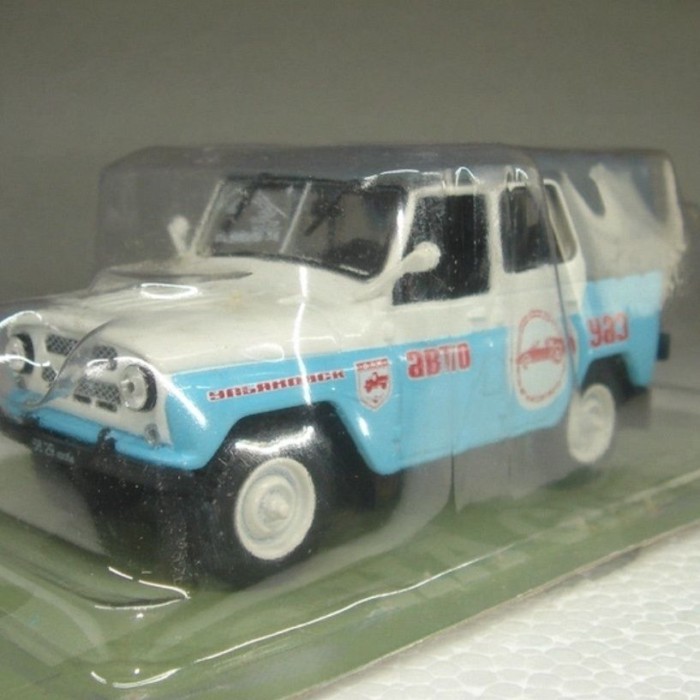 1/43 รัสเซีย UAZ-469 รถออฟโรด 74 ปีปีนเขา Earl Bruce Peak สําเร็จรูปผลิตภัณฑ์รถรุ่น Out of Print รถร