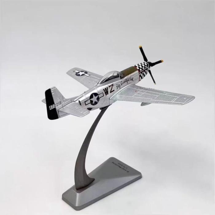 1: 72 World War II Alliance US Army Airlines P-51D Mustang Fighter สินค้าสําเร็จรูปเครื่องบินโลหะผสม