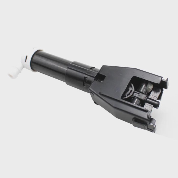 1PCS For Mitsubishi Pajero Shogun Montero V93 V95 V96 V97 Headlight washer spray nozzle Assy 2006-2