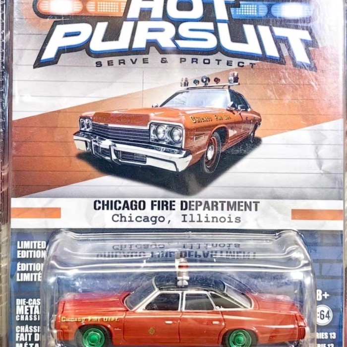 แสงสีเขียว1/64 1977 Dodge MONACO MONACO MONACO รถตํารวจโมเดลรถโลหะผสมออกจากโมเดลรถพิมพ์