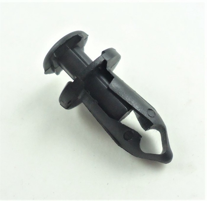 1PC PUSH RIVET PLASTIC CLAMP for CF Cforce Uforce Zforce 450 500 550 600 625 800 1000 Z5 U6 Z6 Z8 X