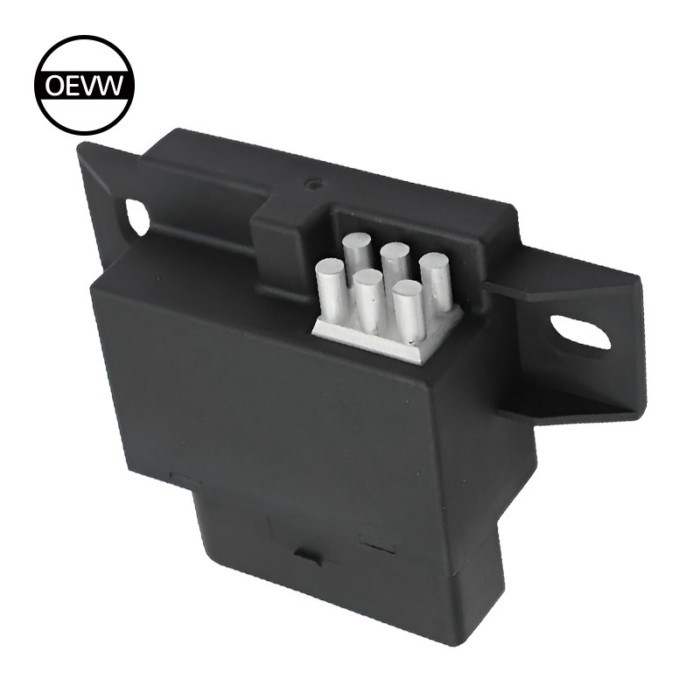 8K0906093D 8K0906093B 8K0906093H 8K0906093F Fuel Pump Control Module For Audi A4L 828 B8 Q5 83B A5