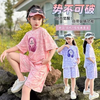 Akaki🌼 ชุดกีฬาฤดูร้อนสำหรับเด็กผู้หญิงปี 2026 สไตล์ใหม่เสื้อลำลองแขนสั้นและกางเกงขาสั้นเด็กขนาดกลา