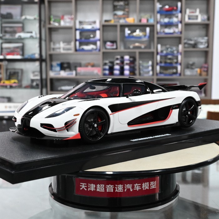 GT Spirit 1: 18 KOENIXEGG AGERA RS 2015 โมเดลรถเรซิ่น