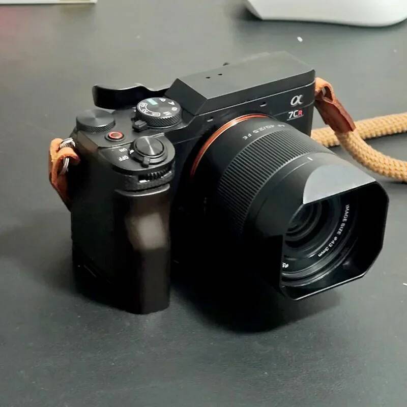 Bayonet Metal Square Lens Hood ฟรีหมวกโลหะสําหรับ Viltrox AF 40 มม.F2.5 FE/Z AF 56 มม.F1.7 FE/Z/XF A