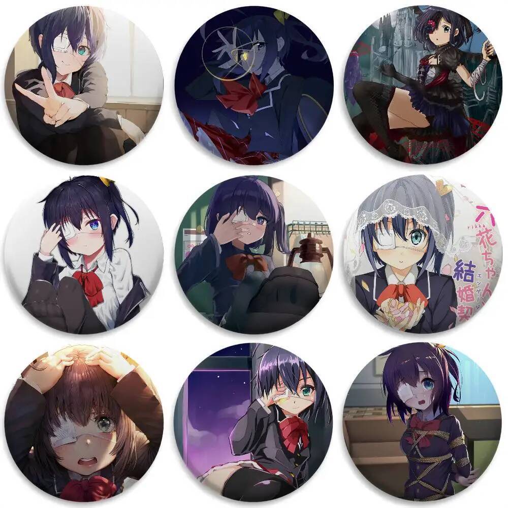 T-Takanashi Rikka อะนิเมะป้ายรอบประณีตเข็มกลัด Creative Pins สําหรับเสื้อผ้าหมวกกระเป๋าเป้สะพายหลังอ