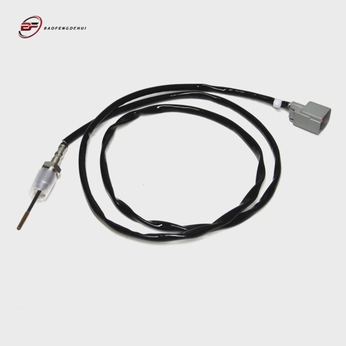 New 1x R2AX187G0B 06N282612 Diese EGTS Exhaust Gas Temperature Sensor For Mazda CX-7 2PIN