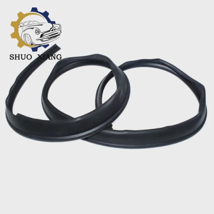 OEM 51767255802 Engine Hood Sealing for BMW M3 M4 320i 330e 430i 335i 2.0L 3.0L Base Sedan 2012-201