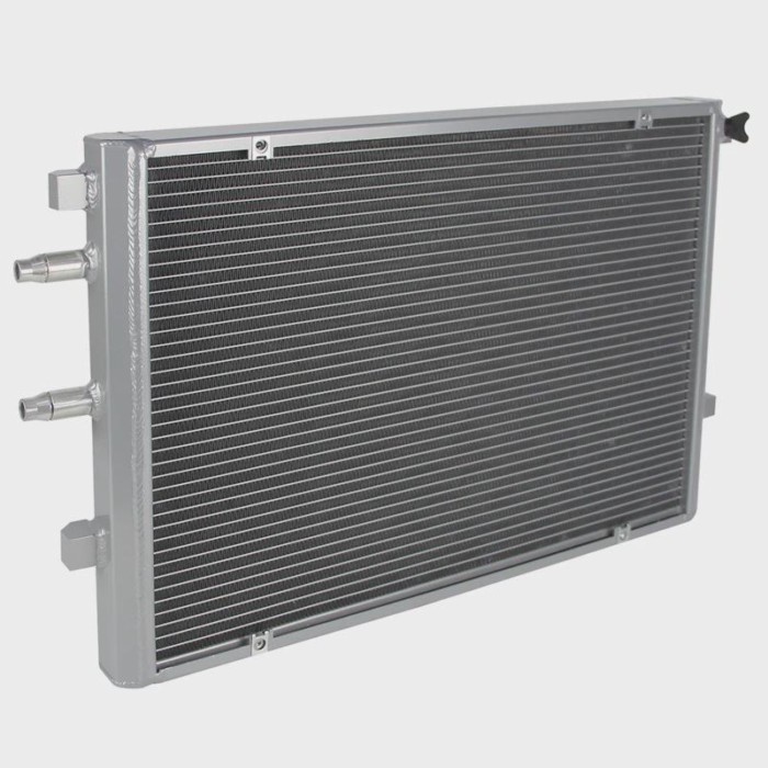 Upgrade Radiator Front Mount Heat Exchanger For 15-19 BMW M2C M3 M4 F80 F82 F87 S55 3.0L Competitio