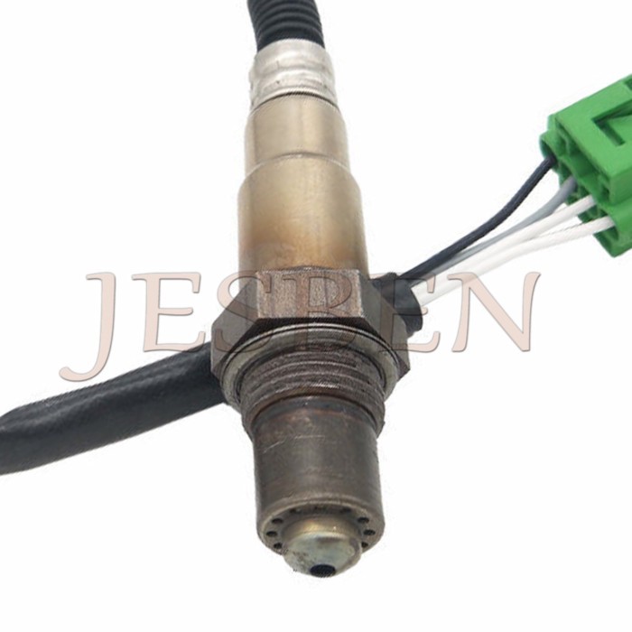 0258006027 O2 Oxygen Sensor fit for Citroen Berlingo C2 C3 C4 C5 C6 C8 Peugeot 206 306 307 407 Rena