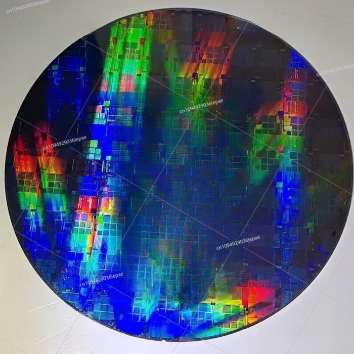 Wafer; Silicon wafer; Integrated circuit; CPU chip; IC semiconductor; CMOS photolithography film; L