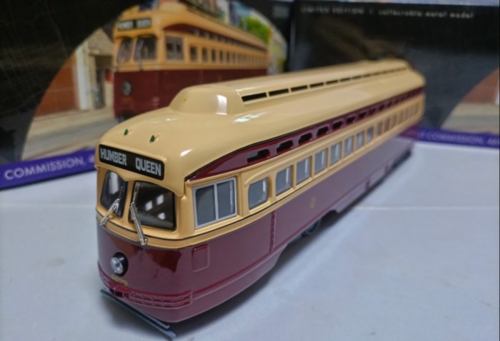 Corgi Paparazzi 1 50 Toronto Queen Rail Tram Bus รุ่น Toronto Queen