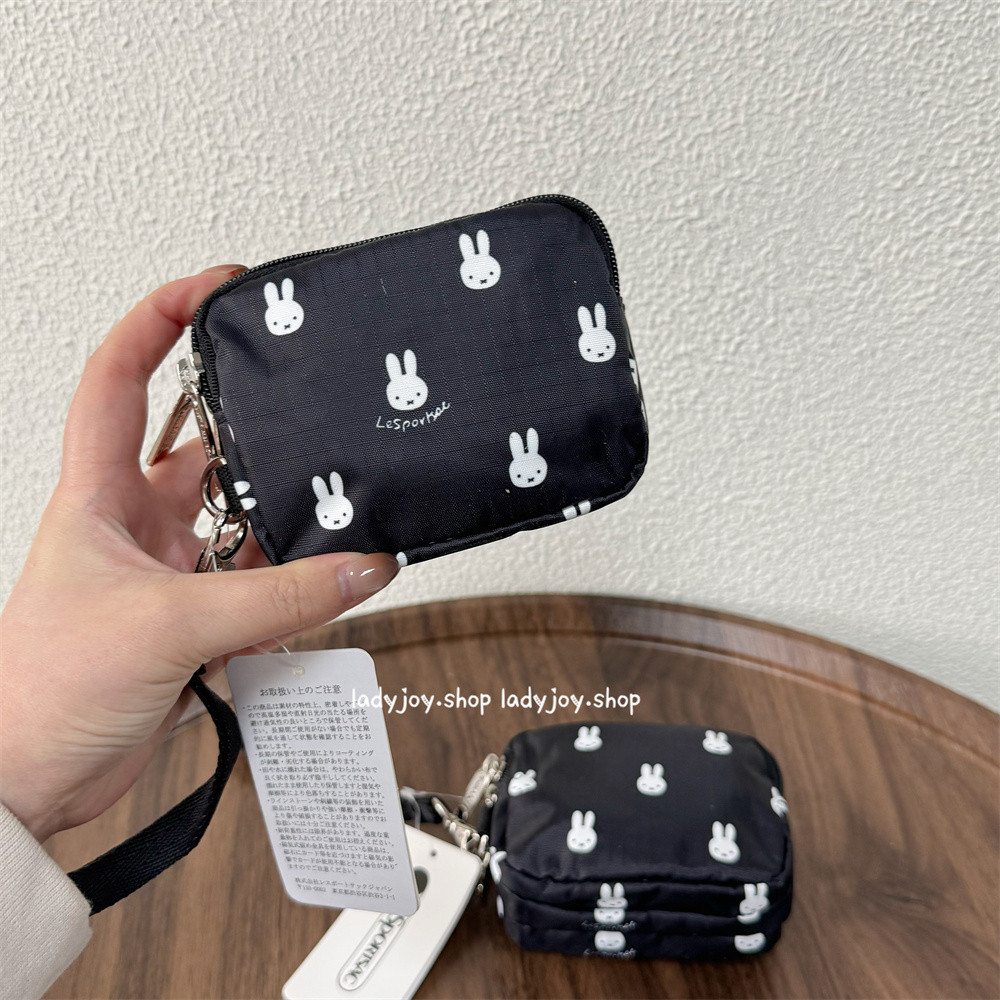 กระเป๋าถือพิมพ์ลายการ์ตูน ขนาดกะทัดรัด พกพาสะดวก มีซิปปิดสีดำ