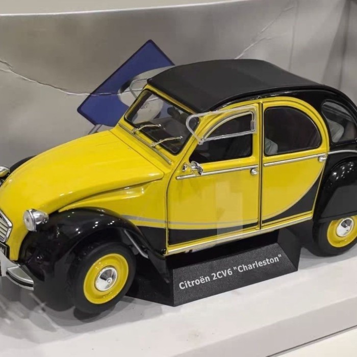 SOLIDO 1/18 CITROEN 2CV6 CITROEN รถรุ่นโลหะผสมเปิดซ้ายขวาพวงมาลัยประตู