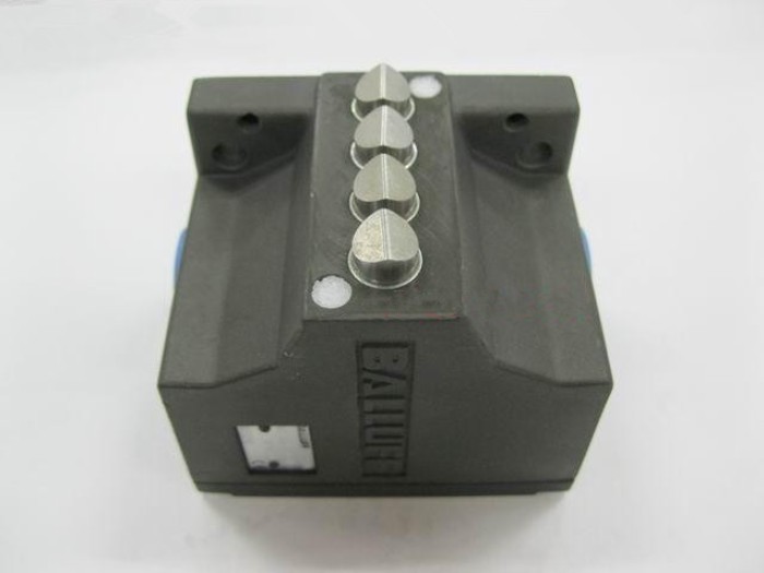 BNS819-B04-D12-61-12-3B    BALLUFF New Original