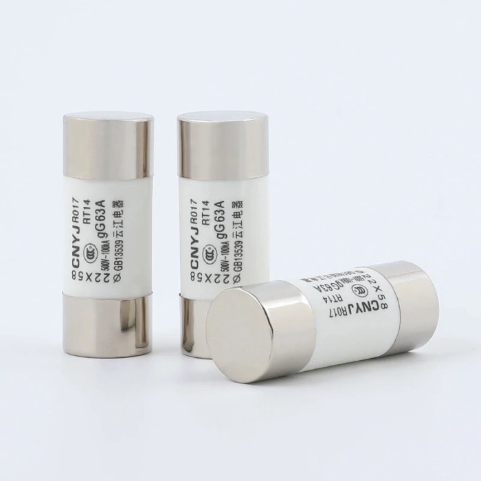 22 x 58 Ceramic fuse tube R017 fuse core 500V Breaking capacity 100KA 80A / 100A / 125A