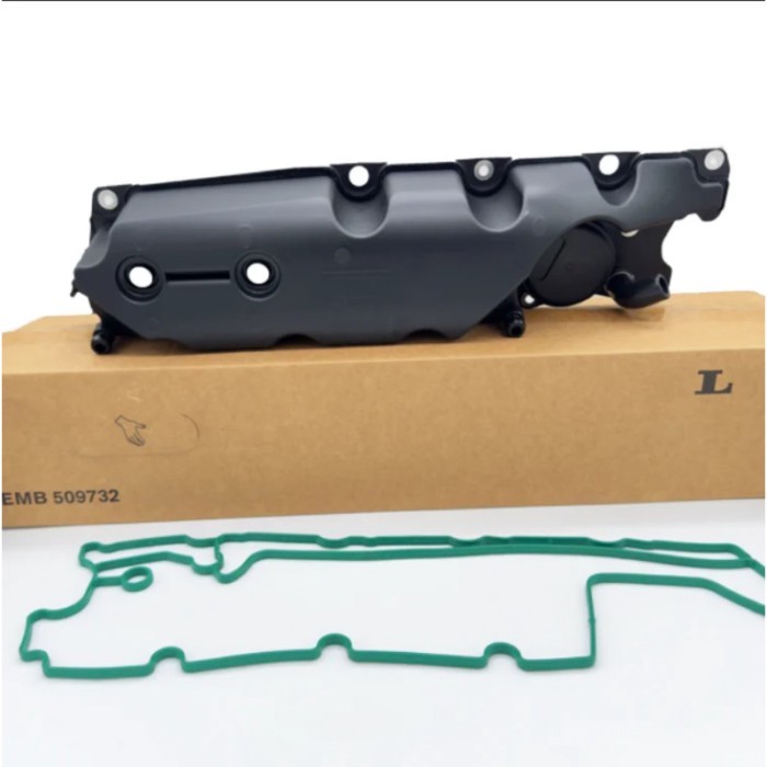 31319643 for Volvo XC60 XC70 XC90 S80 V70 3.2L PCV Oil Trap with Gasket 31319643 Engine Valve Cover