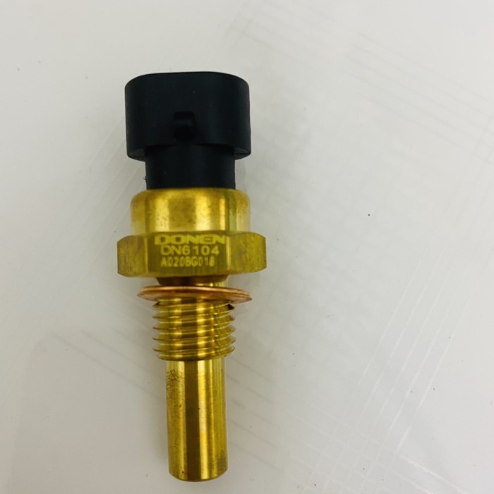 High Quality Temperature Sensor Water Sensor For  FAW CA6371 V52 GF8 GF900