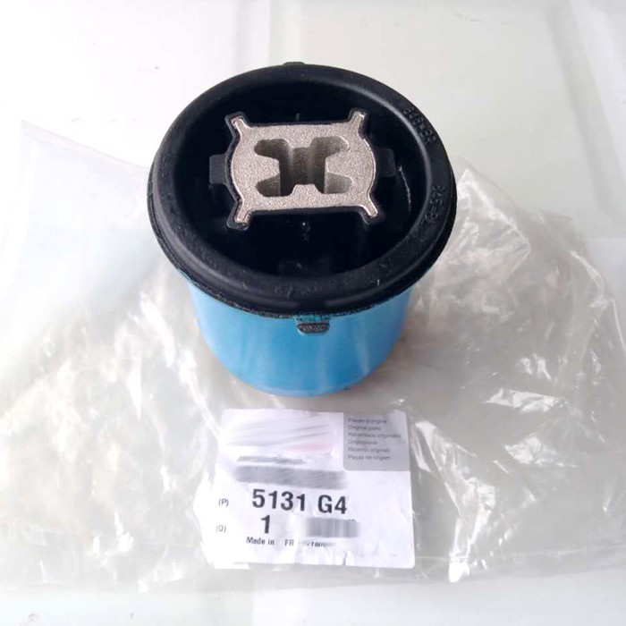 Car Rear Axle Bushing For Peugeot 308SW 2007-2014 RCZ 2010-2015 CITROËN C4 1 2 DS4 Hatchback 5131G4