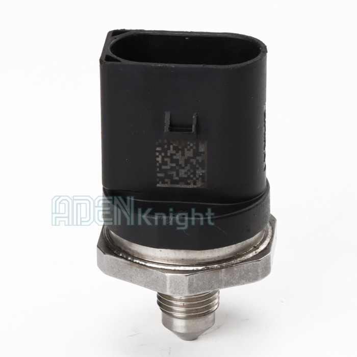 Auto Car Engine Fuel Rail Pressure Sensor For VW For Audi A5 S5 A8 R8 06J906054 0261545094 06H90605