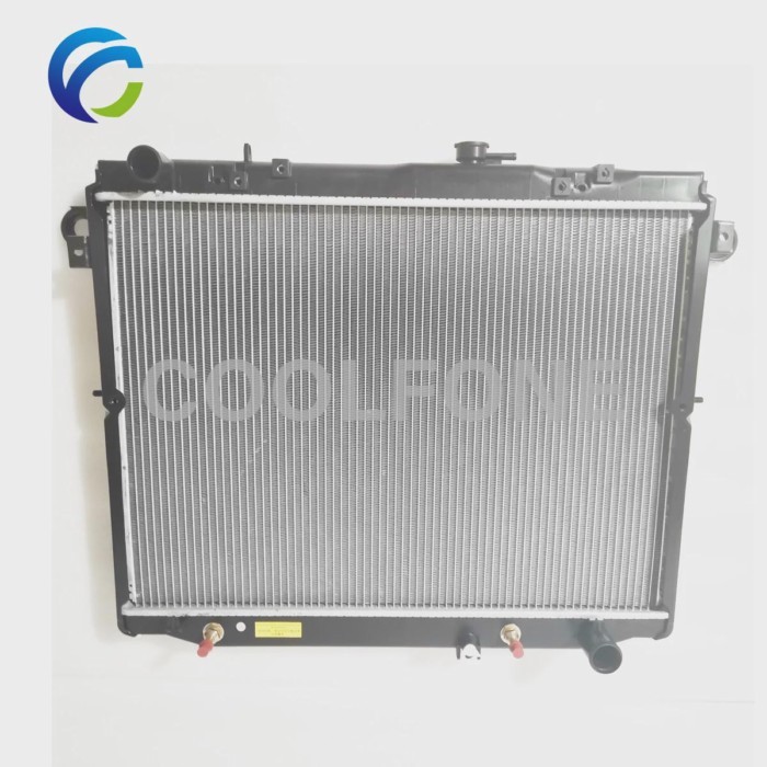 Engine Cooling Radiator for LEXUS LX470 TOYOTA LAND CRUISER J100 4.7 2UZ 1640050210 1640050211 1640