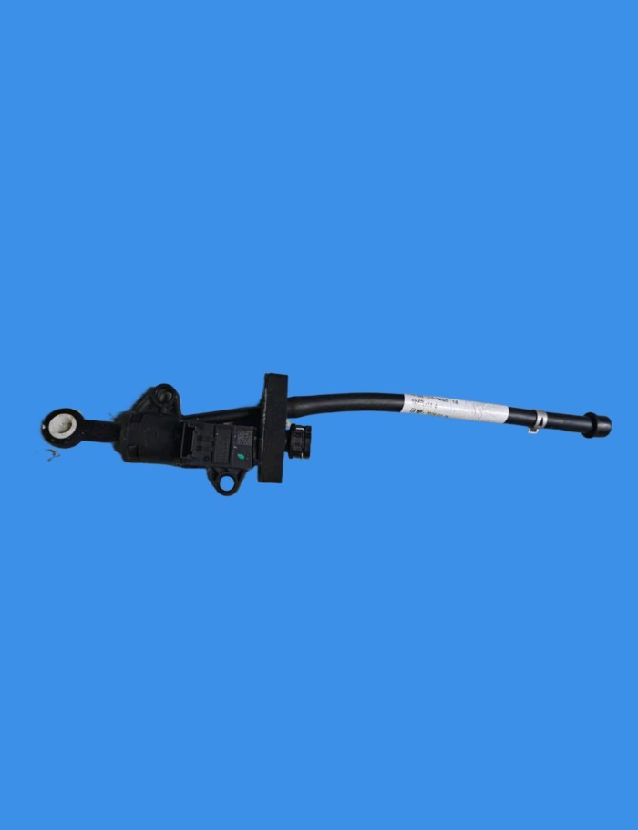 Roewe MGi5 clutch master cylinder