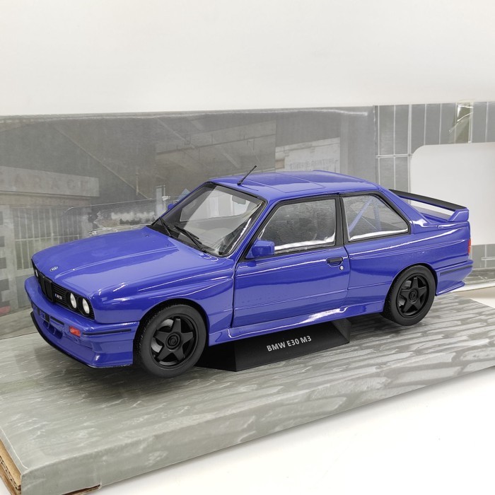 SOLIDO S 1: 18 BMW BMW E3O M3 โมเดลรถโลหะผสมสองประตู