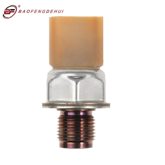 New Fuel Rail Pressure Valve For Audi A3 for Volkswagen Jetta Golf Passat Beetle 2.0L 03L906054A 85