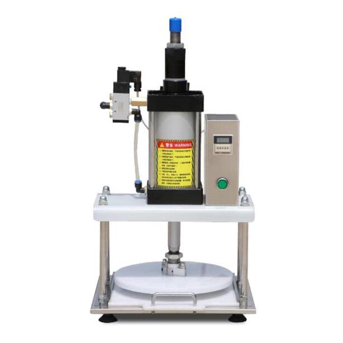 Pneumatic Pizza Dough Press Machine Pizza Dough Flattening Press Dough Roller Sheeter Chapati Press
