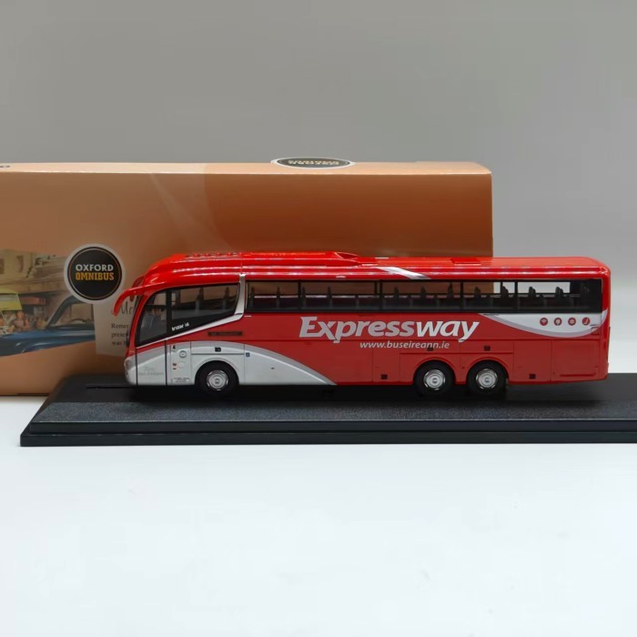 OXFORD 1/76 Irizar16 EUA Highway Red Bus จําลองรถรุ่นตกแต่งจําลอง