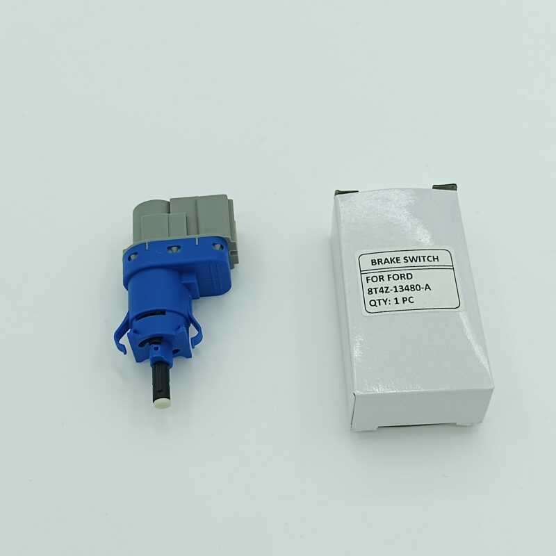 เหมาะสําหรับ Ford Mustang F-150 Explorer สวิตช์ไฟเบรคหยุดเซ็นเซอร์ไฟ 8T4Z-13480-A