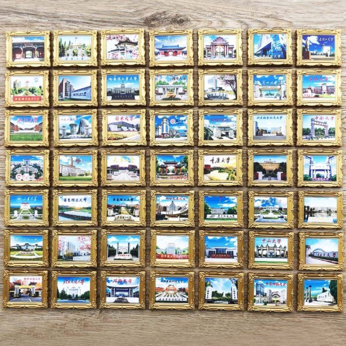 ผู้ผลิตขายส่งจีน985211มหาวิทยาลัยการเดินทางที่ระลึกตกแต่งของขวัญหัตถกรรมเรซิ่นแม่เหล็กตู้เย็นสติกเกอ