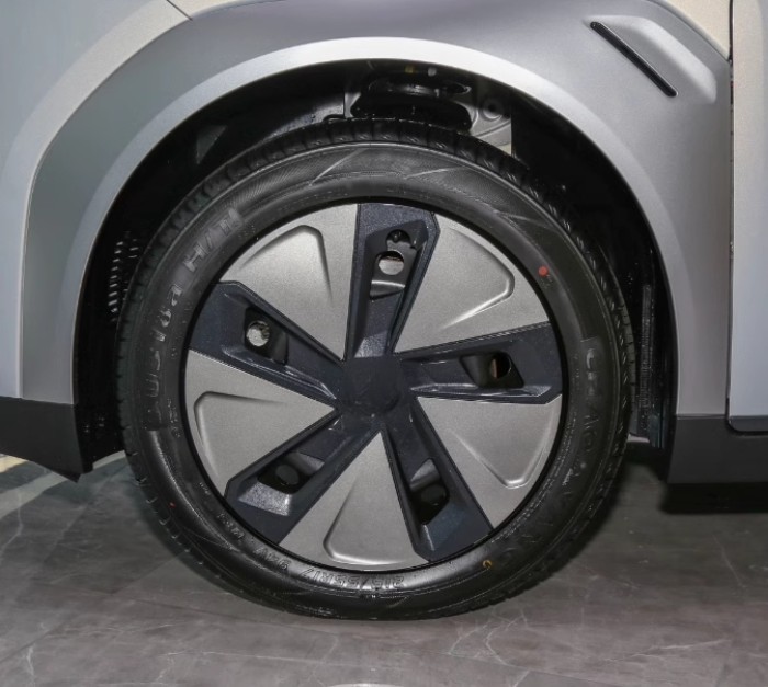 Suitable for GAC AION/Y Y/PLUS hub cover AION/Y tire cover 17 inch wheel cover